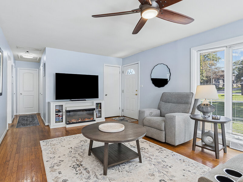 1048 Hermes Avenue Lemont IL 60439