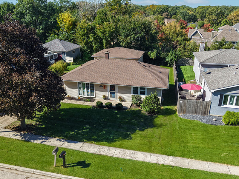 1048 Hermes Avenue Lemont IL 60439