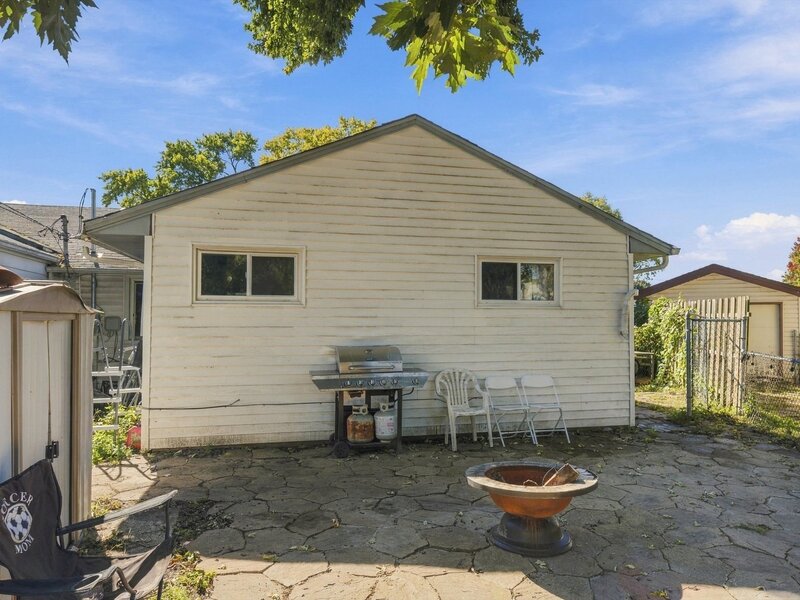 4200 W 90th Street Hometown IL 60456