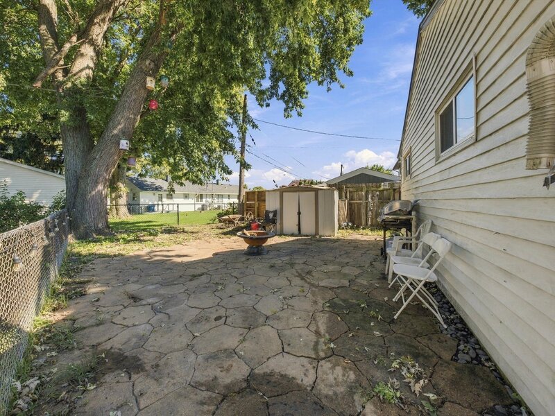 4200 W 90th Street Hometown IL 60456