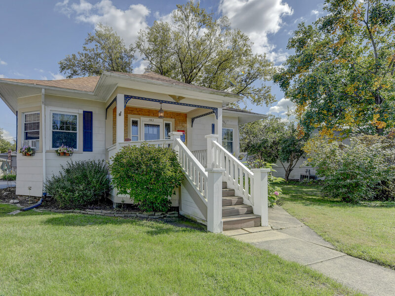 1583 East Avenue Crete IL 60417