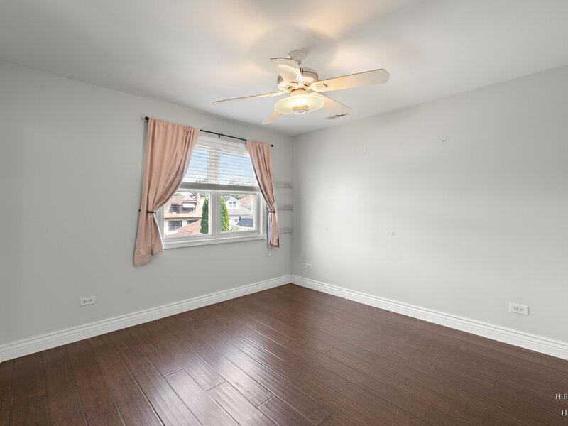6051 N Marmora Avenue Chicago IL 60646