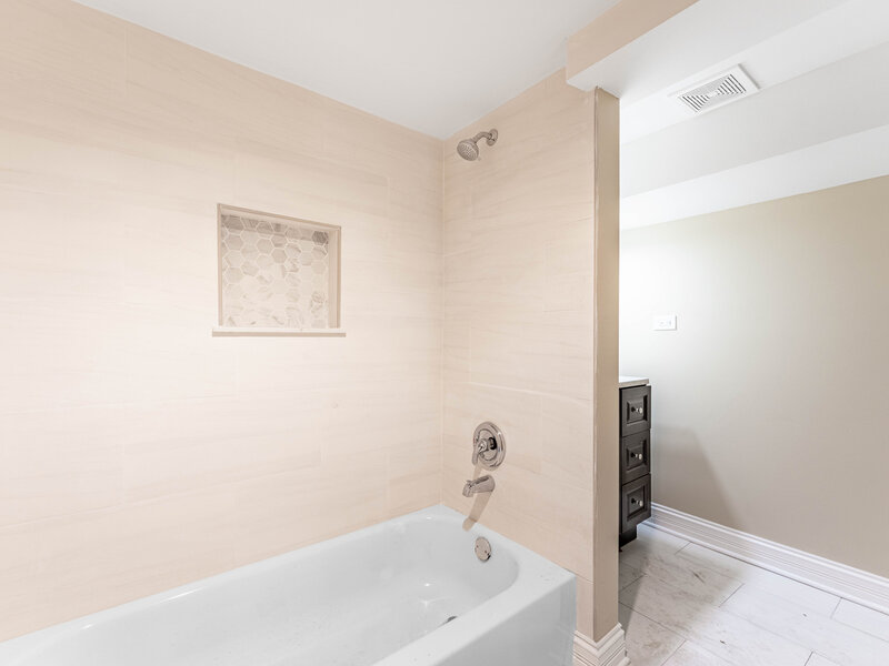 2234 Gunderson Avenue Berwyn IL 60402