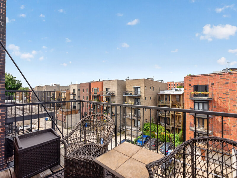 3544 N Fremont Street Chicago IL 60657