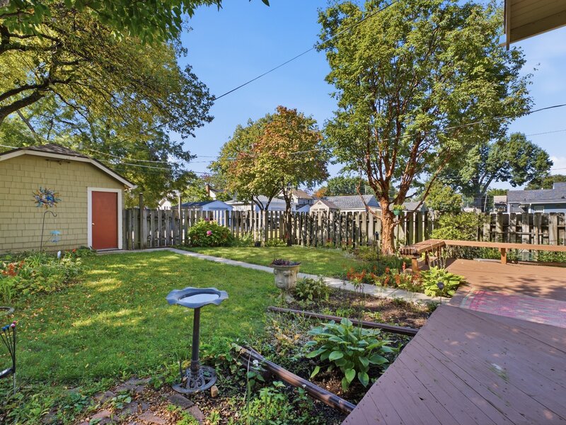 2910 Arlington Avenue Davenport IA 52803