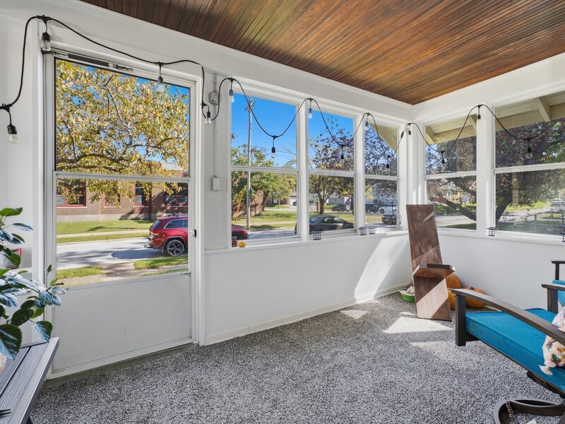 2910 Arlington Avenue Davenport IA 52803