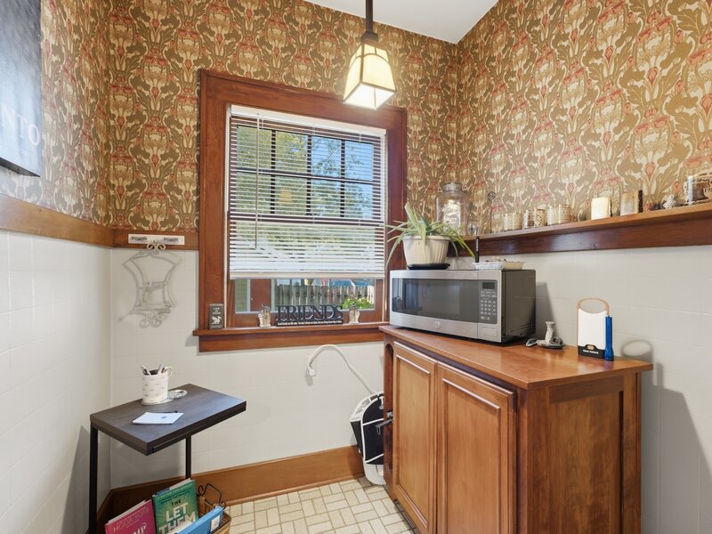 2910 Arlington Avenue Davenport IA 52803