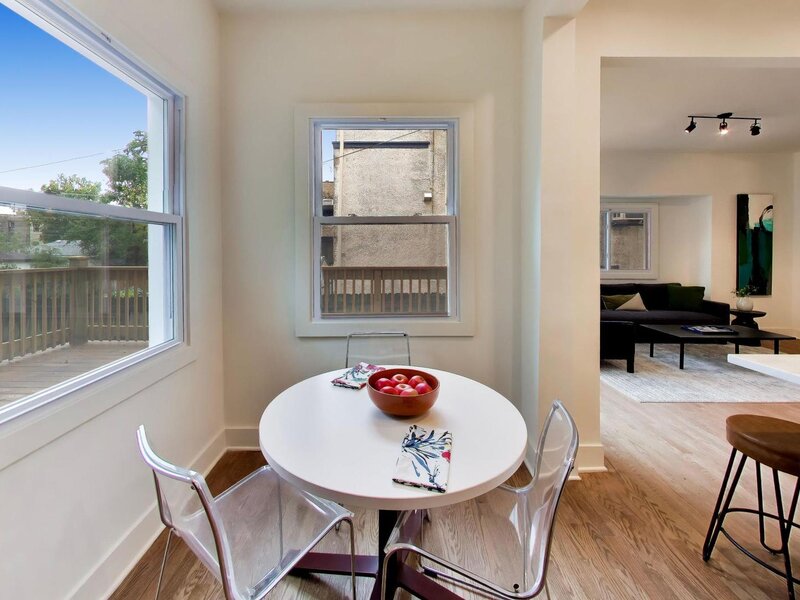 2155 W Touhy Avenue Chicago IL 60645
