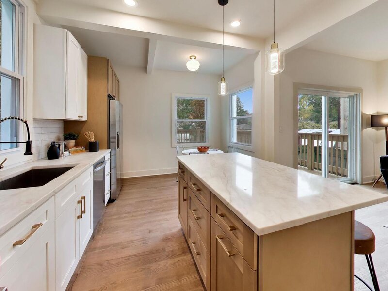 2155 W Touhy Avenue Chicago IL 60645