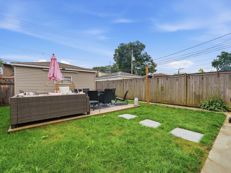 7719 S Rhodes Avenue Chicago IL 60619