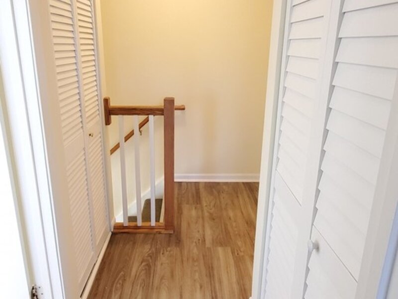1307 Fall Court Wheeling IL 60090