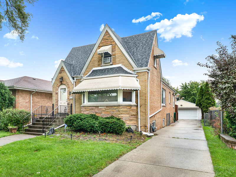 1733 N 73rd Avenue Elmwood Park IL 60707