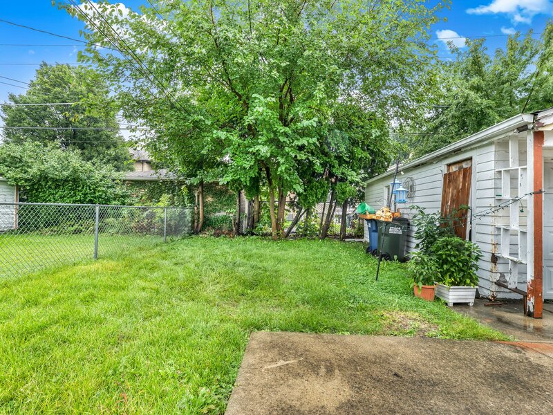 1733 N 73rd Avenue Elmwood Park IL 60707
