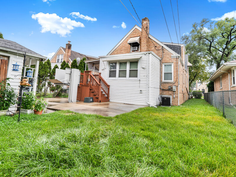 1733 N 73rd Avenue Elmwood Park IL 60707