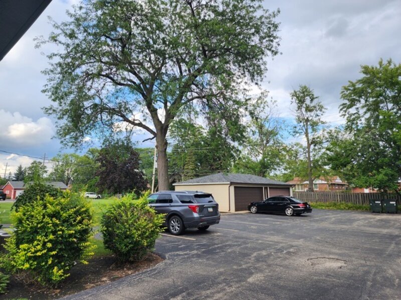 1341 Balmoral Avenue Westchester IL 60154