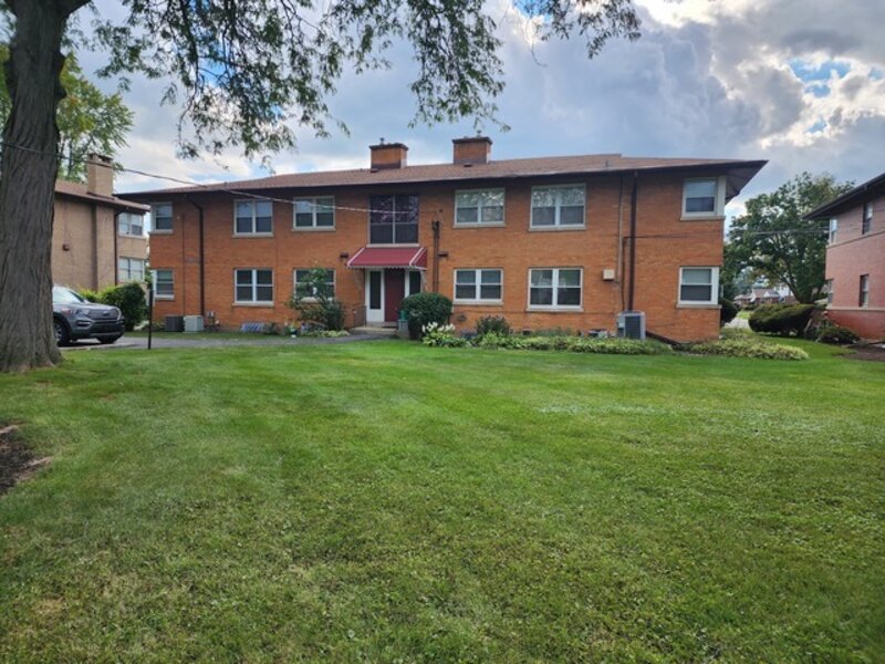 1341 Balmoral Avenue Westchester IL 60154