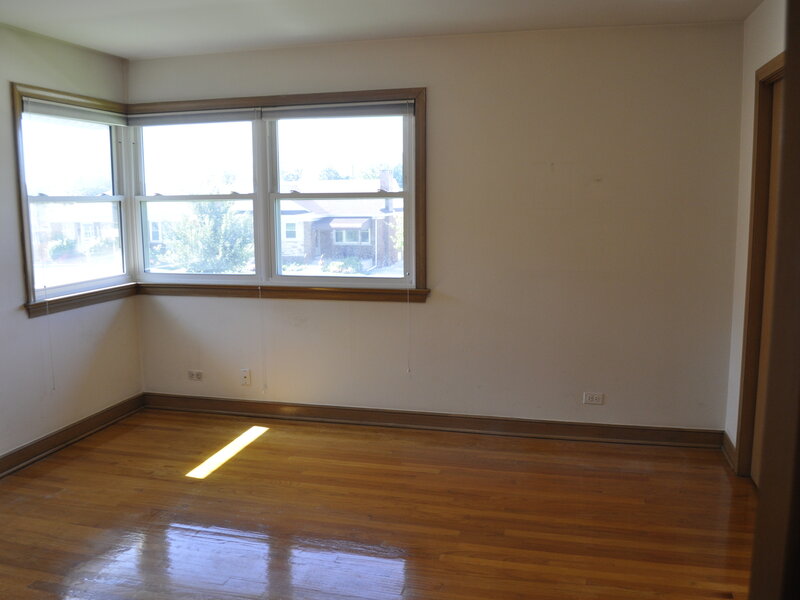 1341 Balmoral Avenue Westchester IL 60154