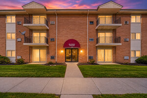 Photo of 1900 Canal Street Blue Island IL 60406 Unit 2D