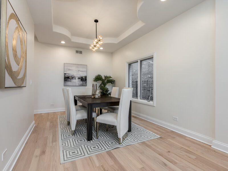 6723 N Harding Avenue Lincolnwood IL 60712