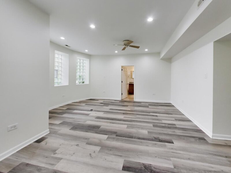 5138 S Kenwood Street Chicago IL 60615