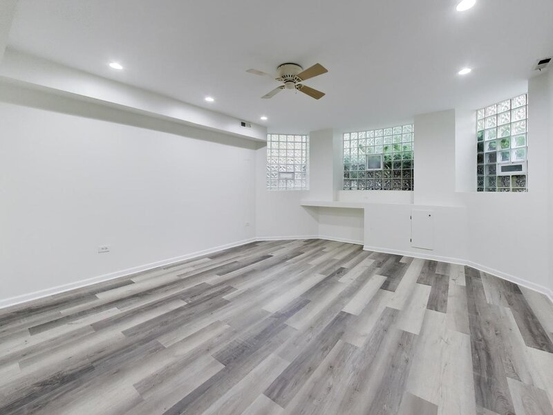 5138 S Kenwood Street Chicago IL 60615