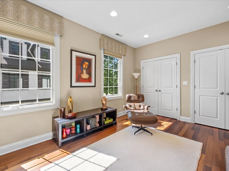 930 Central Avenue Highland Park IL 60035