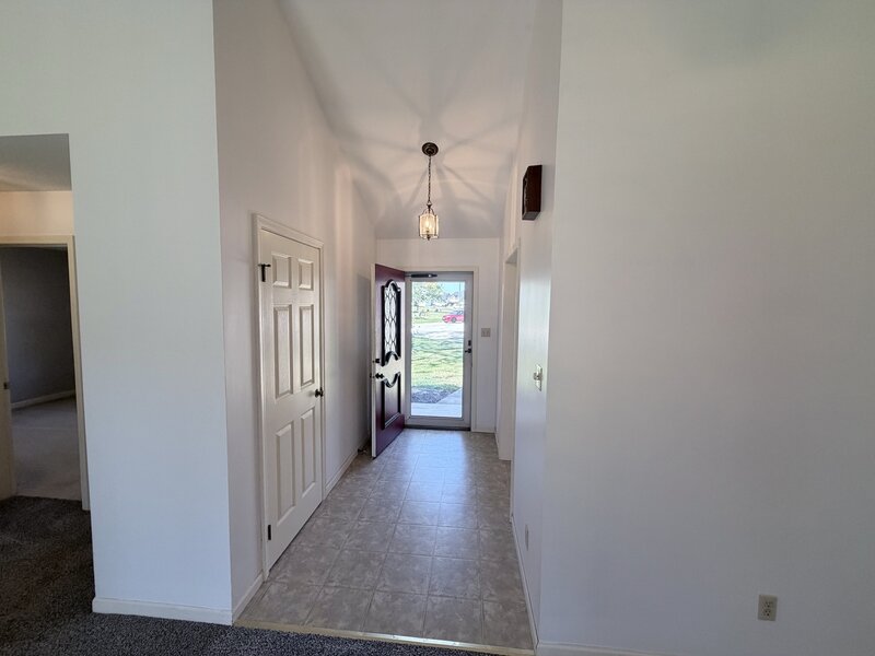 690 E Vicksburg Court Bourbonnais IL 60914