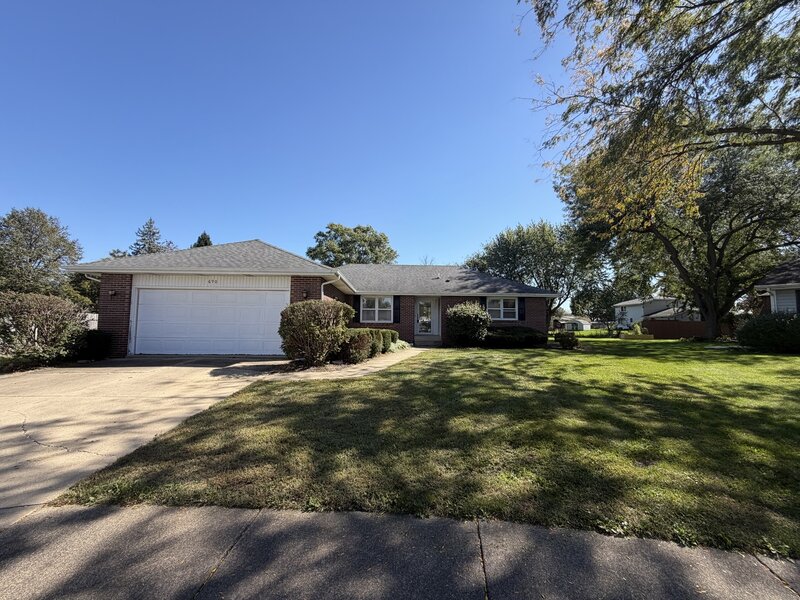 690 E Vicksburg Court Bourbonnais IL 60914