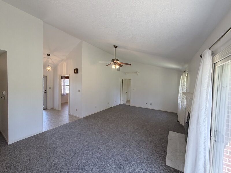 690 E Vicksburg Court Bourbonnais IL 60914