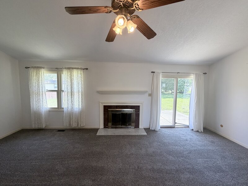 690 E Vicksburg Court Bourbonnais IL 60914