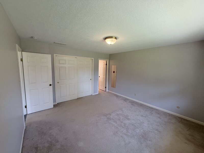 690 E Vicksburg Court Bourbonnais IL 60914