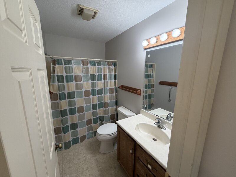 690 E Vicksburg Court Bourbonnais IL 60914