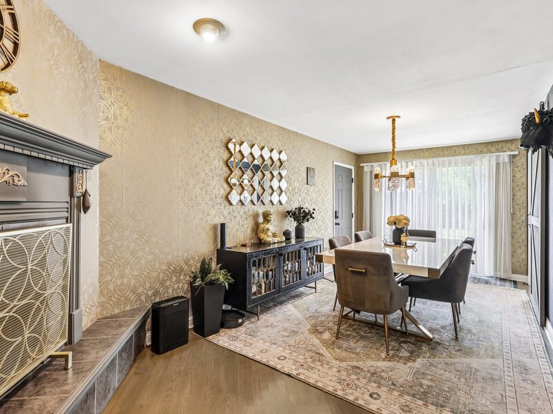 2 Pleasant Avenue Glen Ellyn IL 60137