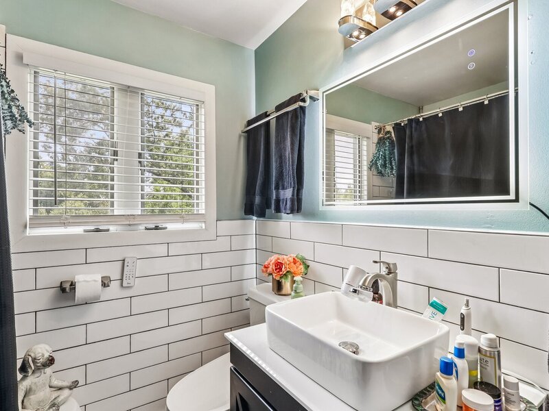 2 Pleasant Avenue Glen Ellyn IL 60137