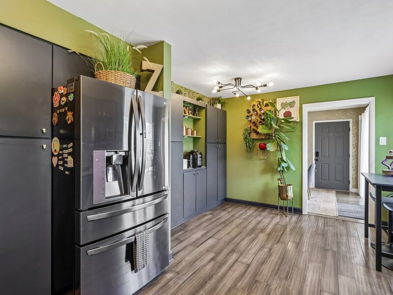 2 Pleasant Avenue Glen Ellyn IL 60137