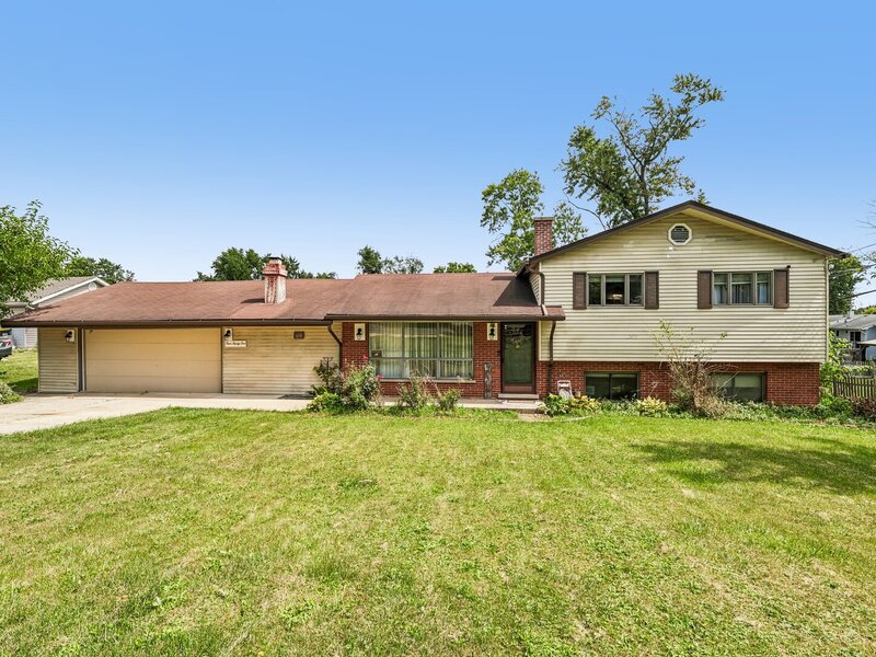 2 Pleasant Avenue Glen Ellyn IL 60137