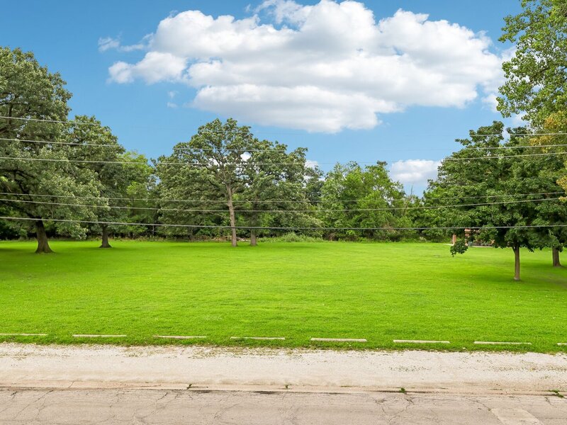 7335 Oakwood Avenue Lyons IL 60534