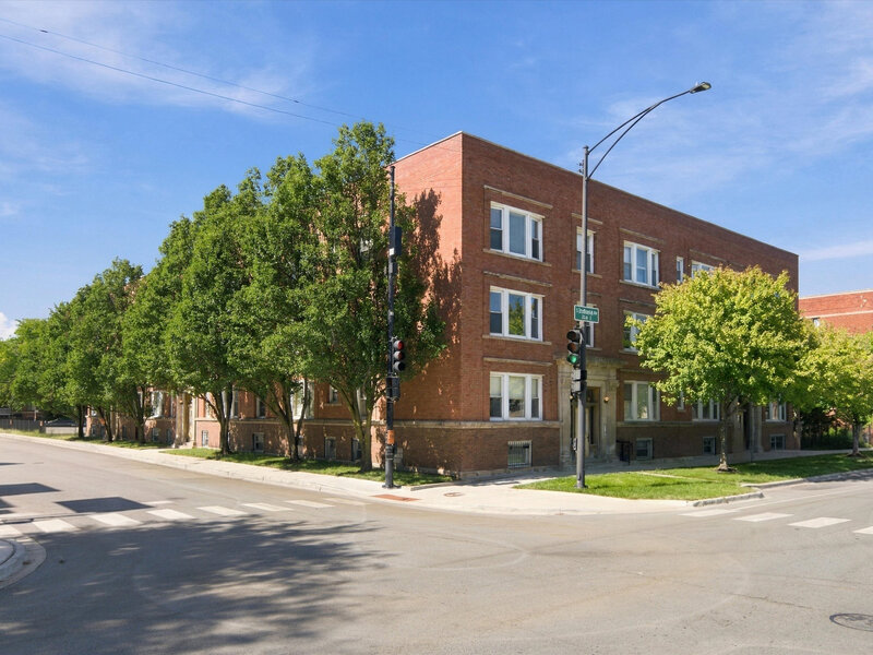 4858 S Indiana Avenue Chicago IL 60615