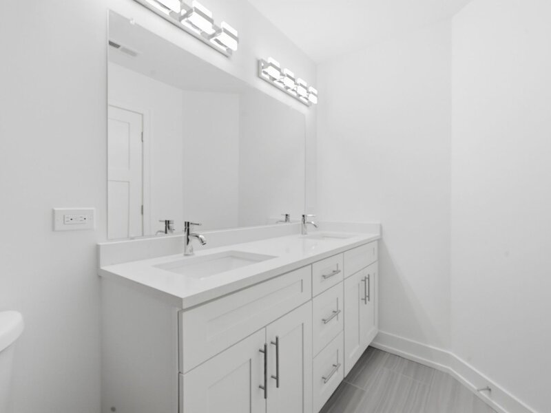 6939 W 95th Place Oak Lawn IL 60453