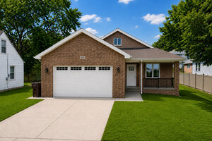 Photo of 6939 W 95th Place Oak Lawn IL 60453