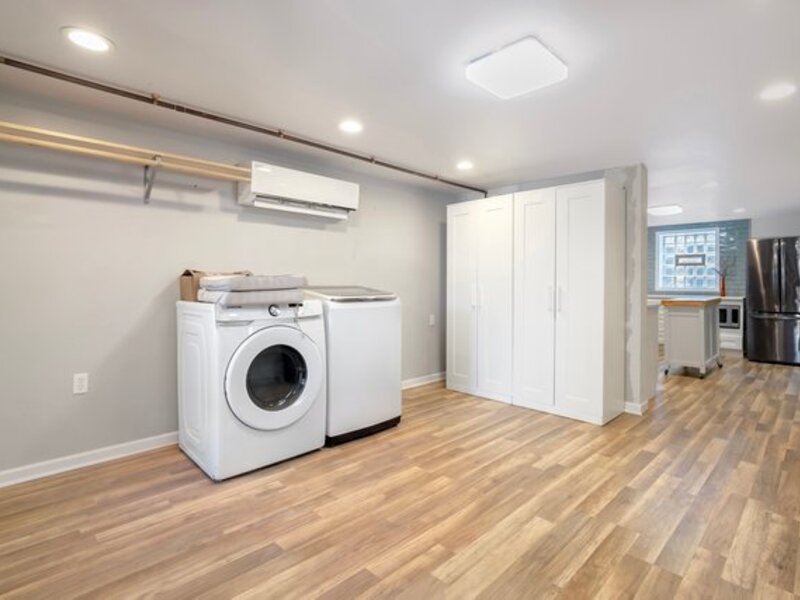 941 W 32nd Street Chicago IL 60608