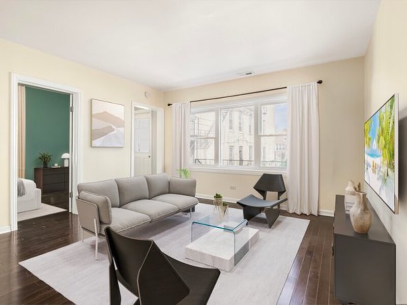941 W 32nd Street Chicago IL 60608