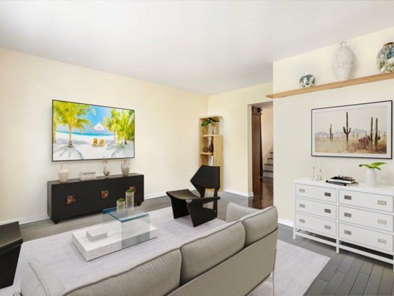 941 W 32nd Street Chicago IL 60608