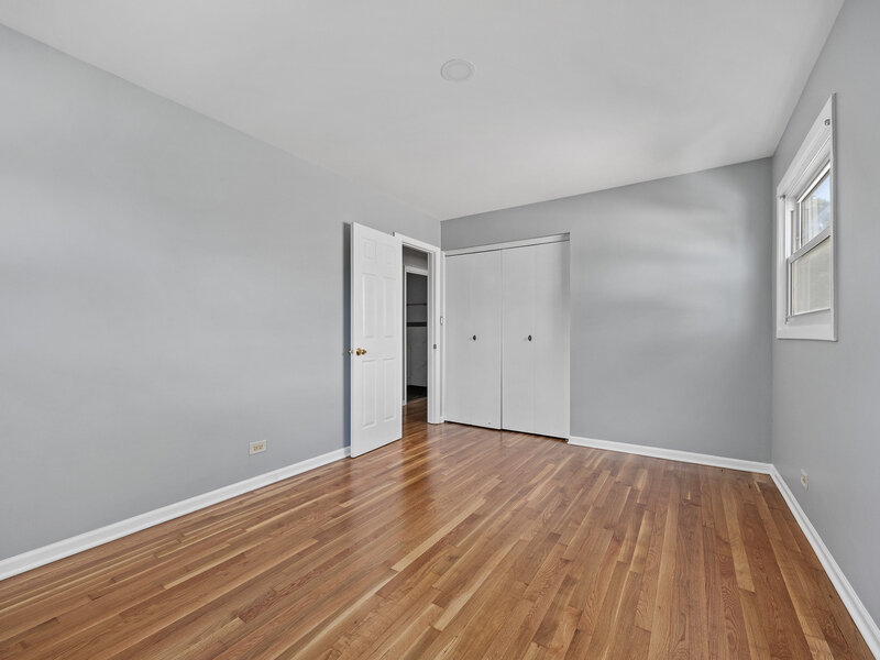 441 N 4th Avenue Des Plaines IL 60016