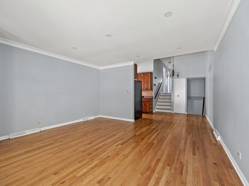 441 N 4th Avenue Des Plaines IL 60016