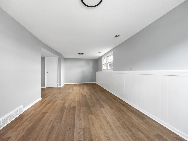441 N 4th Avenue Des Plaines IL 60016
