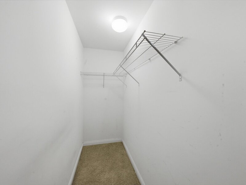 4440 N Dover Street Chicago IL 60640