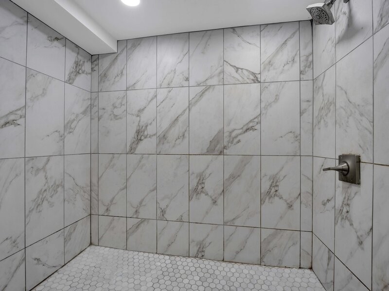 5730 S Oak Park Avenue Chicago IL 60638
