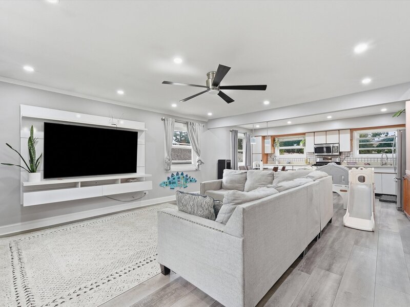 574 W Millers Road Des Plaines IL 60016