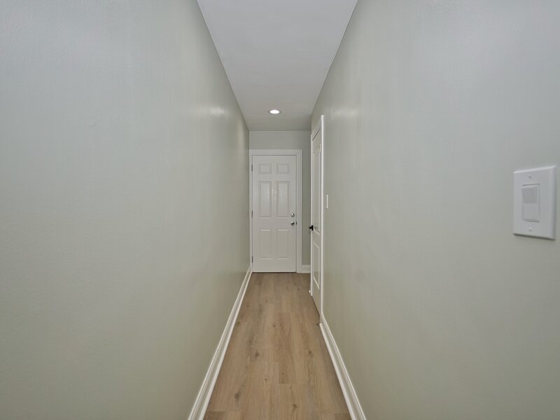2830 W Summerdale Avenue Chicago IL 60625